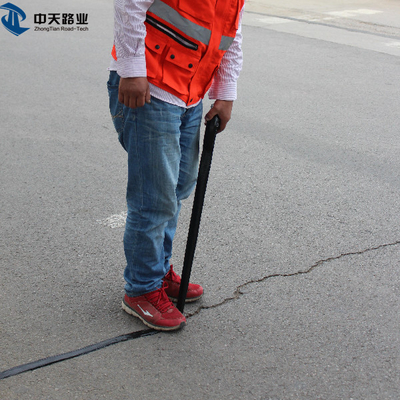 Asphalt Joint Black Bituminous Tape-Asphalt-Gelenk Overbanding knacken versiegelnde Straße For4